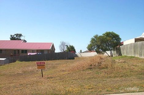 9 Faye Ave, Scarness, QLD 4655