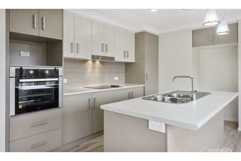 Property photo of 12 Orchard Lane Glenvale QLD 4350