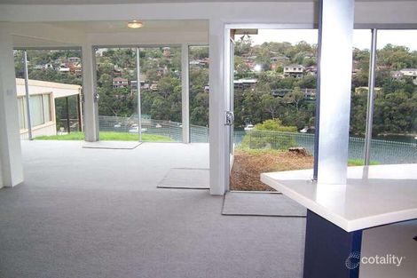 Property photo of 28 Kingfisher Crescent Grays Point NSW 2232