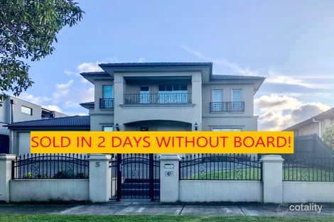 Property photo of 5 Lisbon Street Glen Waverley VIC 3150