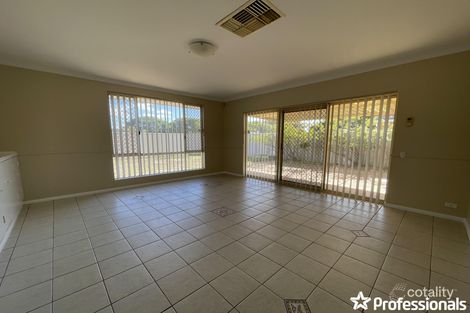Property photo of 35 Tritonia Rise Thornlie WA 6108