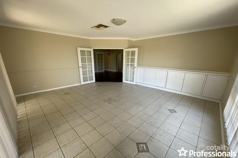 Property photo of 35 Tritonia Rise Thornlie WA 6108