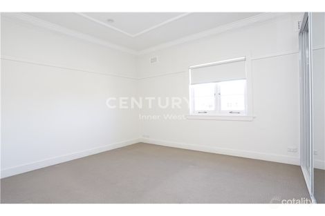 Property photo of 1/54 First Avenue Rodd Point NSW 2046