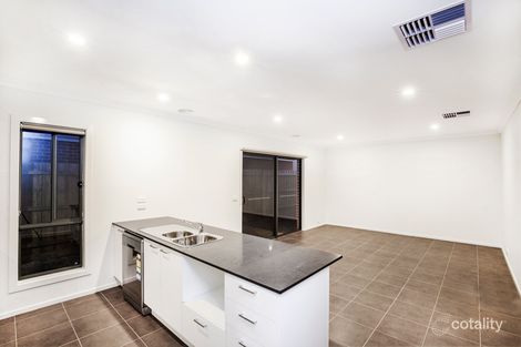 Property photo of 24 Hamlin Street Doreen VIC 3754
