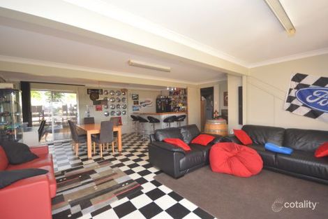 Property photo of 16 Auckland Street Wishart QLD 4122