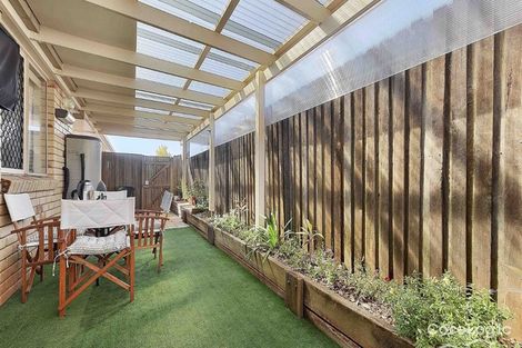 Property photo of 2/17 Anita Drive Kearneys Spring QLD 4350