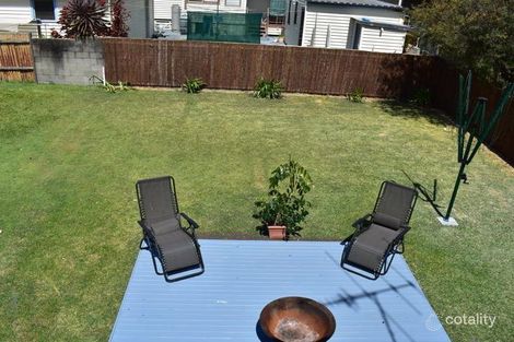 Property photo of 10 Kenilworth Street Mannering Park NSW 2259