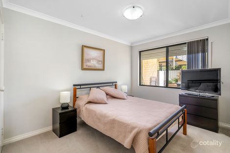 Property photo of 4 Deerina Green Alexander Heights WA 6064