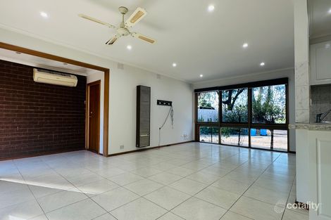 Property photo of 11 Mitchell Court Cranbourne North VIC 3977