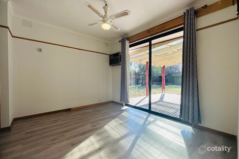 Property photo of 11 Mitchell Court Cranbourne North VIC 3977