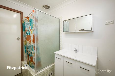 Property photo of 3/2 Cooinbil Crescent Kooringal NSW 2650
