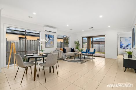 Property photo of 15 Greenglade Way Cranbourne East VIC 3977