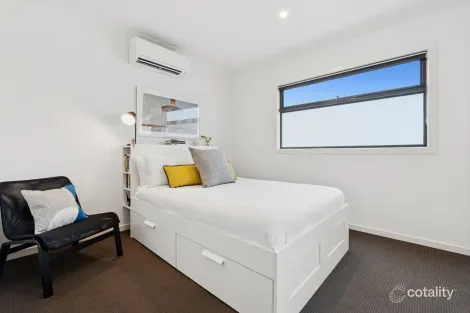 Property photo of 3/107 St Vigeons Road Reservoir VIC 3073
