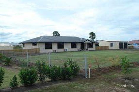 4 Lamington Ct, Branyan, QLD 4670