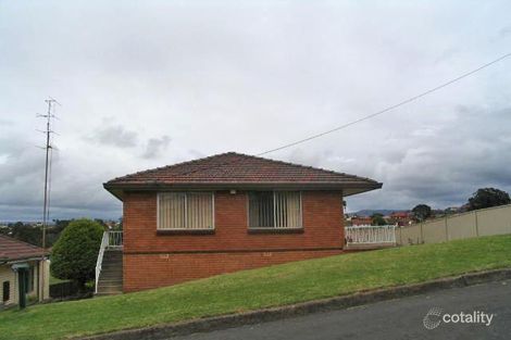 26 Mirrabooka Rd, Lake Heights, NSW 2502