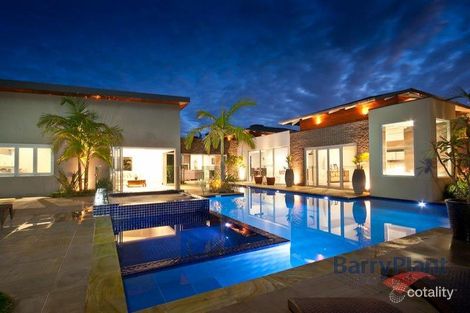 68-70 Harkaway Rd, Berwick, VIC 3806