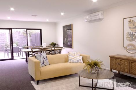 Property photo of 82 Amadeo Way Chirnside Park VIC 3116