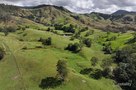 258 Holds Rd, Yalboroo, QLD 4741