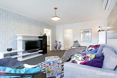 Property photo of 2/247 Dunns Road Mornington VIC 3931