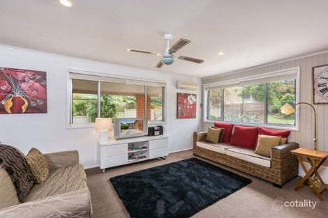 Property photo of 21 Kahlua Crescent Bomaderry NSW 2541
