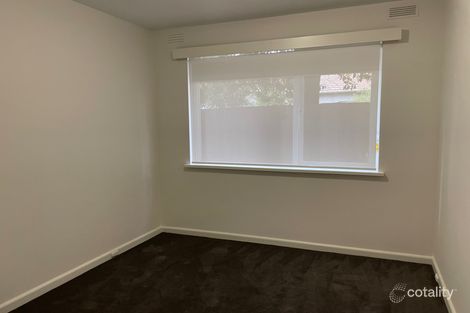 1/2 Rothesay Ave, Elwood, VIC 3184
