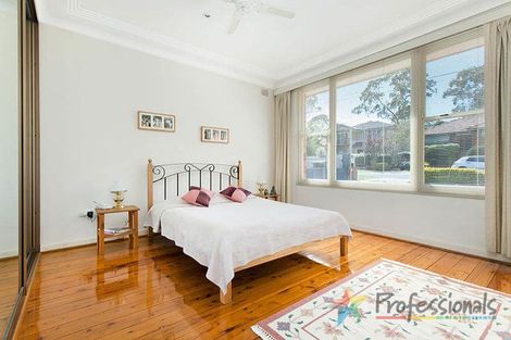 Property photo of 25 Bunyala Street Carss Park NSW 2221