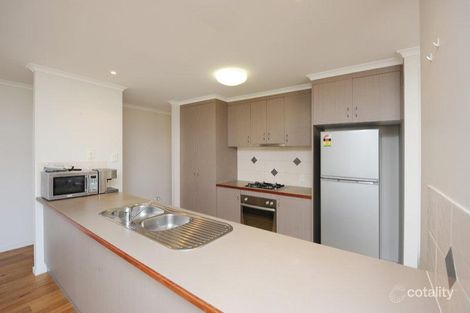 Property photo of 19 Links Court Kin Kora QLD 4680