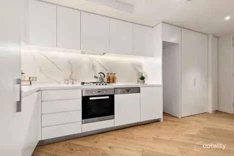 Property photo of 906/77 Queens Road Melbourne VIC 3004