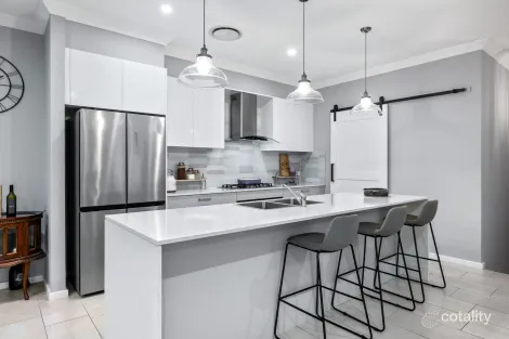 Property photo of 17 Nestlebrae Street Silverdale NSW 2752