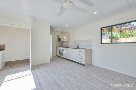 Property photo of 20 Coomburra Crescent Ocean Shores NSW 2483