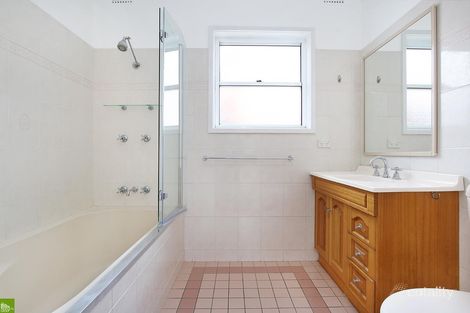 Property photo of 2 Beveles Avenue Unanderra NSW 2526