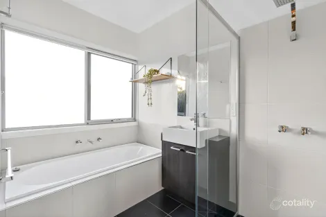 Property photo of 54 Greenfields Drive Moriac VIC 3240