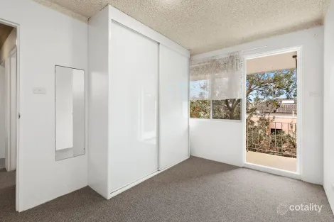 Property photo of 11/50 Howard Avenue Dee Why NSW 2099