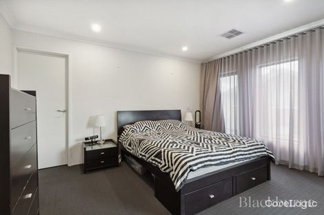 Property photo of 4 New Park Grove Victoria Park WA 6100