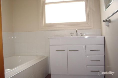 Property photo of 13 Tyrone Street Hamlyn Heights VIC 3215