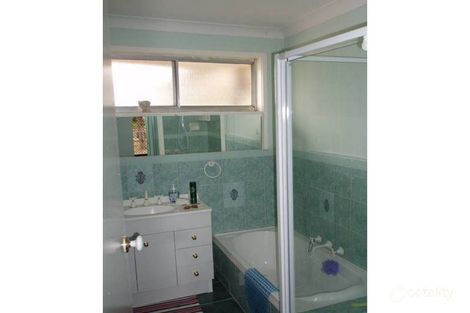 Property photo of 11 Field Street Craigieburn VIC 3064