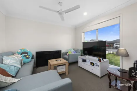 Property photo of 4 Thornbill Street Glenvale QLD 4350