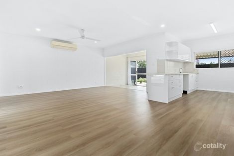 Property photo of 17/2-6 Lake Placid Road Caravonica QLD 4878