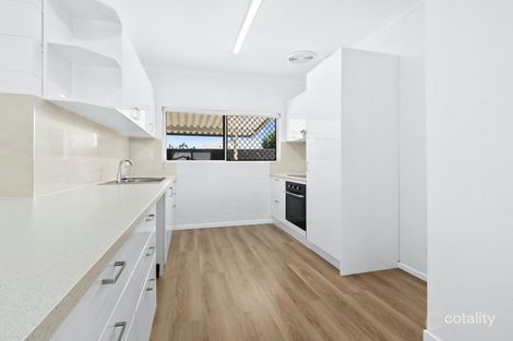 Property photo of 17/2-6 Lake Placid Road Caravonica QLD 4878