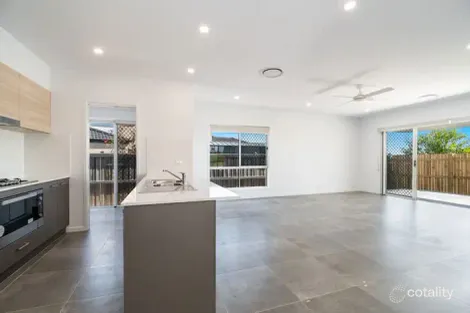 Property photo of 2 Eclipse Crescent Cumbalum NSW 2478