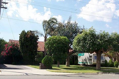 70 Ravenswood Dr, Nollamara, WA 6061