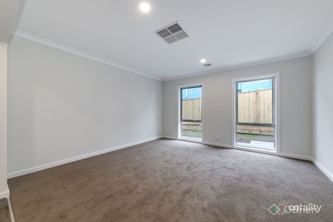 Property photo of 4 Thames Avenue Drouin VIC 3818