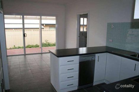 Property photo of 5/97B Barry Street Romsey VIC 3434