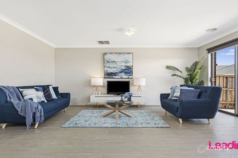 Property photo of 33 Wildflower Drive Sunbury VIC 3429