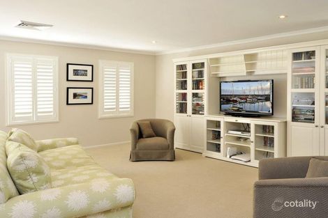 Property photo of 10 Kings Lynn Court West Pennant Hills NSW 2125