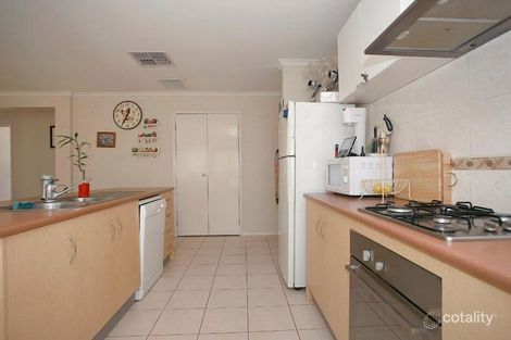 Property photo of 14 Springhill Drive Cranbourne VIC 3977