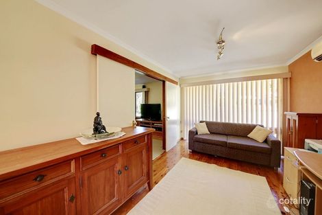 Property photo of 25 Georgiana Crescent Ambarvale NSW 2560