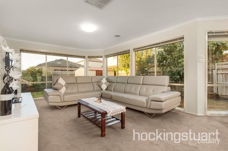 Property photo of 60 Racecourse Road Werribee VIC 3030