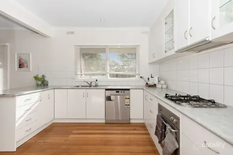 Property photo of 3 Iris Street Dromana VIC 3936