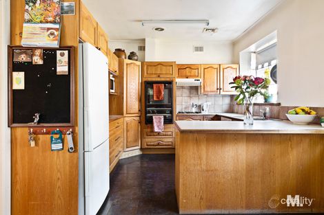 Property photo of 98 Bradshaw Street Essendon VIC 3040